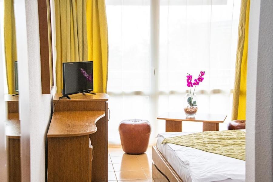 Hotel Mures Saturn Ngoại thất bức ảnh